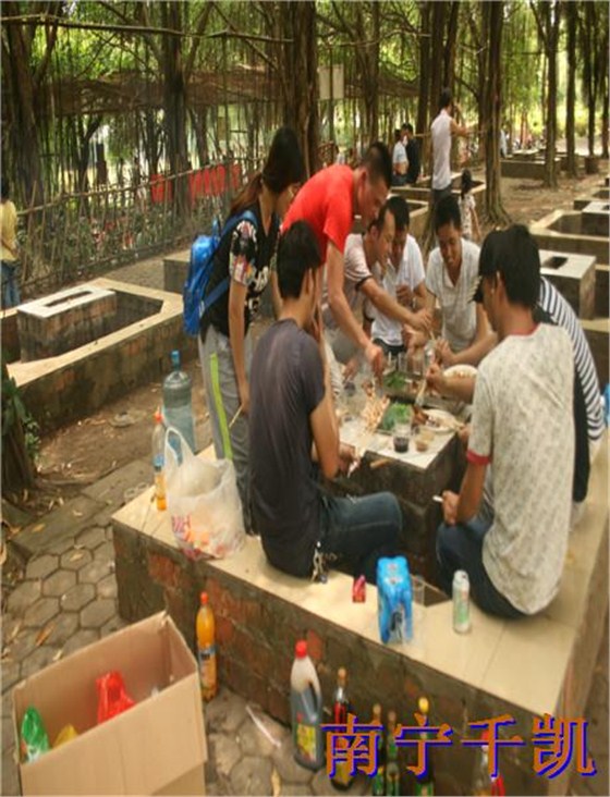 千凱鄉(xiāng)村大世界燒烤