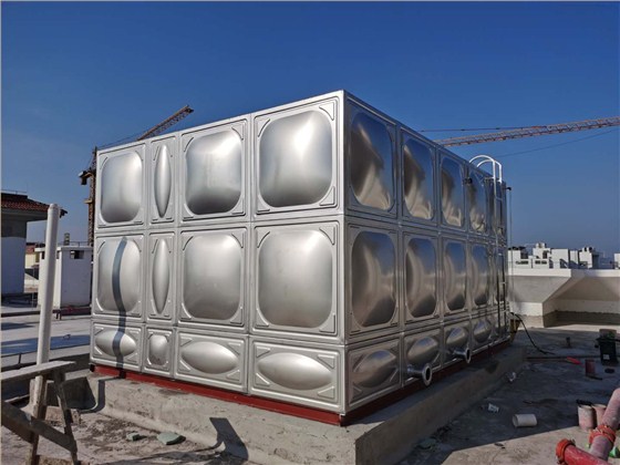 不銹鋼水箱廠家，不銹鋼保溫水箱廠，消防水箱定制，咨詢電話0771-3903136